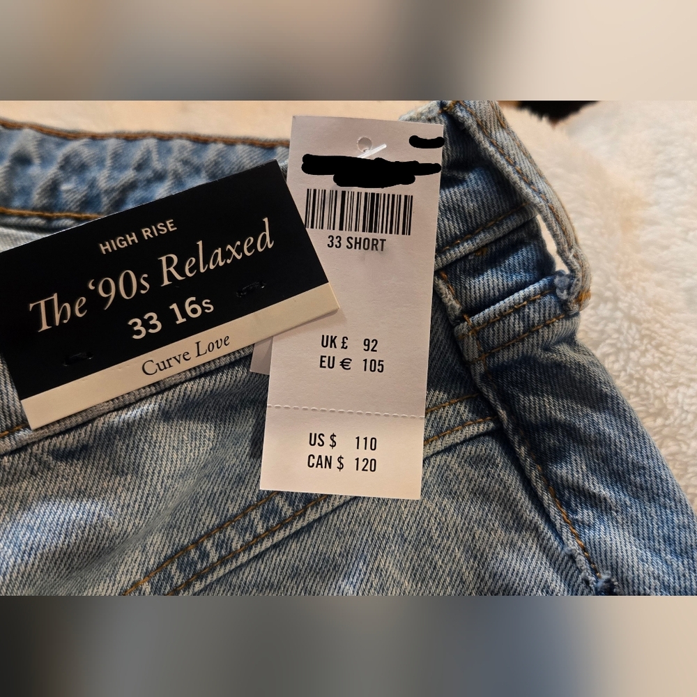 Brand new never worn Relaxed 90a High Rise 33/16 Short Womens jeans - Picture 4 of 5